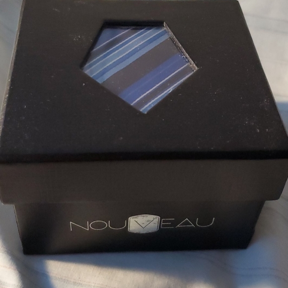 Nouveau Men's Tip Blue/Purple Tie - Picture 3 of 4